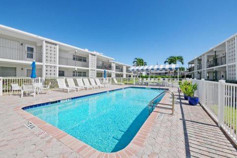 Copropriété à vendre à Deerfield Beach, Floride: 1 chambre, 65.03 m2 № 2432918 - photo 20