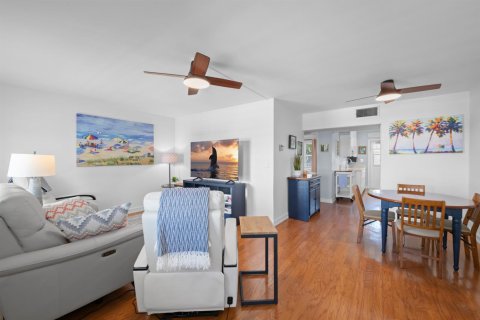Copropriété à vendre à Deerfield Beach, Floride: 1 chambre, 65.03 m2 № 2432918 - photo 12