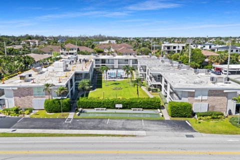 Copropriété à vendre à Deerfield Beach, Floride: 1 chambre, 65.03 m2 № 2432918 - photo 4