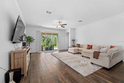 House in Land O' Lakes, Florida 2 bedrooms, 163.6 sq.m. № 2310942 - photo 11