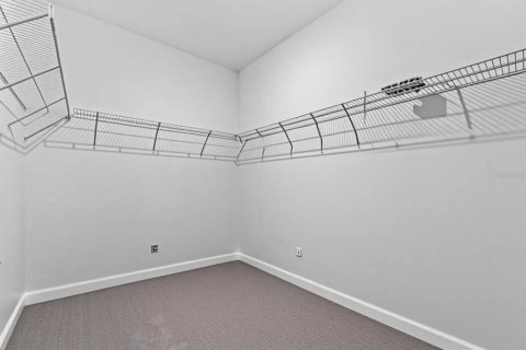 House in Land O' Lakes, Florida 2 bedrooms, 163.6 sq.m. № 2310942 - photo 16