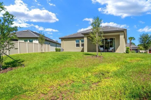 House in Land O' Lakes, Florida 2 bedrooms, 163.6 sq.m. № 2310942 - photo 22