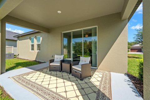 House in Land O' Lakes, Florida 2 bedrooms, 163.6 sq.m. № 2310942 - photo 21