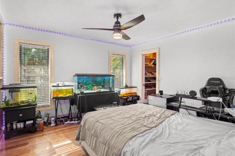 House in Sarasota, Florida 3 bedrooms, 218.23 sq.m. № 2284893 - photo 24