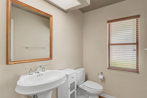 House in Sarasota, Florida 3 bedrooms, 218.23 sq.m. № 2284893 - photo 25