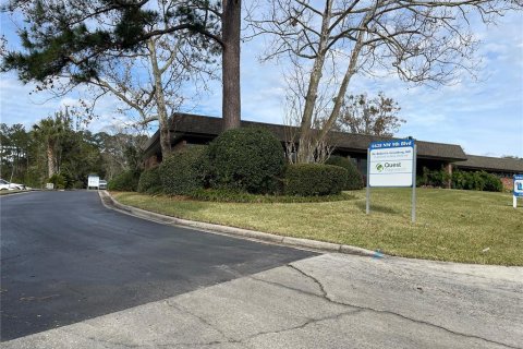 Immobilier commercial à louer à Gainesville, Floride: 95.32 m2 № 1108262 - photo 3