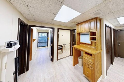 Immobilier commercial à louer à Gainesville, Floride: 95.32 m2 № 1108262 - photo 6