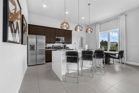 Copropriété à vendre à Four Corners, Floride: 5 chambres, 244.33 m2 № 1829751 - photo 7