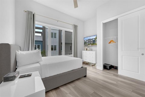 Condominio en venta en Four Corners, Florida, 5 dormitorios, 244.33 m2 № 1829751 - foto 19