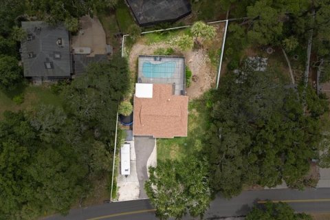 House in Tarpon Springs, Florida 3 bedrooms, 219.16 sq.m. № 2202569 - photo 2