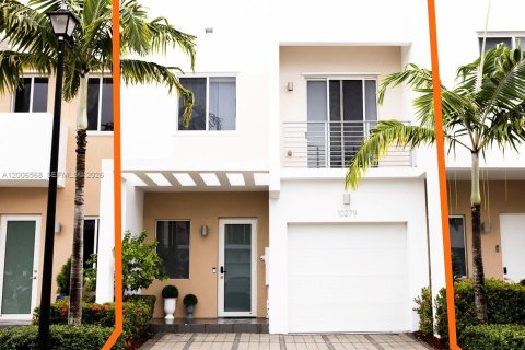 Touwnhouse à vendre à Doral, Floride: 3 chambres, 168.71 m2 № 2090670 - photo 2