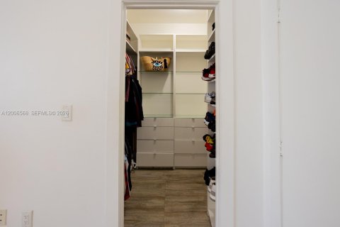 Touwnhouse à vendre à Doral, Floride: 3 chambres, 168.71 m2 № 2090670 - photo 13