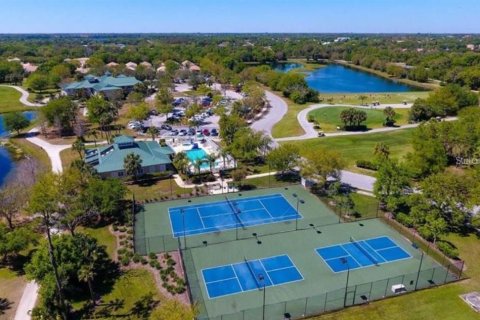 Condo in Bradenton, Florida, 2 bedrooms  № 1919798 - photo 24