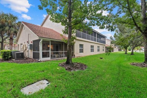 Condo in Bradenton, Florida, 2 bedrooms  № 1919798 - photo 21