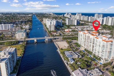 Condo in Fort Lauderdale, Florida, 2 bedrooms  № 2081892 - photo 21