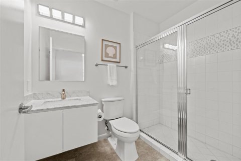 Condo in Fort Lauderdale, Florida, 2 bedrooms  № 2081892 - photo 20
