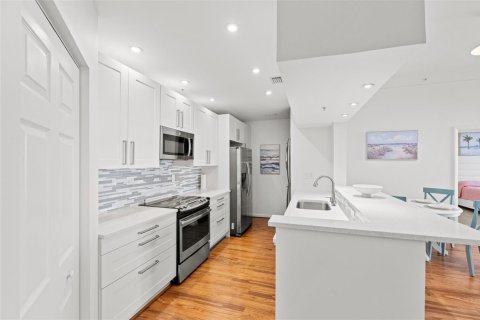 Condo in Fort Lauderdale, Florida, 2 bedrooms  № 2081892 - photo 6