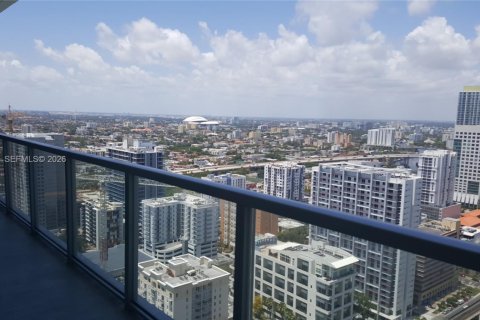 Купить кондоминиум в Майами, Флорида 2 спальни, 102.75м2, № 2049973 - фото 13