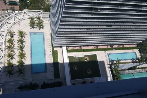 Купить кондоминиум в Майами, Флорида 2 спальни, 102.75м2, № 2049973 - фото 12