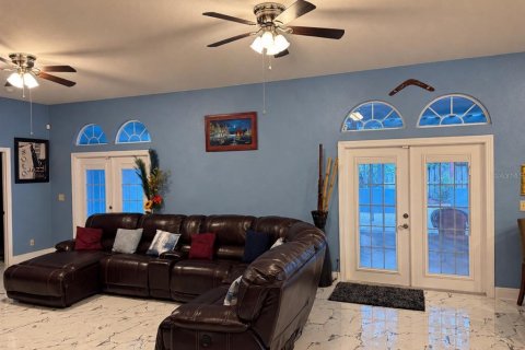 Casa en venta en Tampa, Florida, 3 dormitorios, 170.29 m2 № 2383847 - foto 14