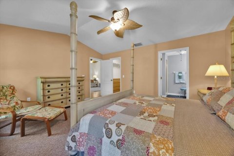 House in Haines City, Florida 2 bedrooms, 159.98 sq.m. № 1735236 - photo 11