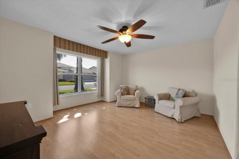 House in Haines City, Florida 2 bedrooms, 159.98 sq.m. № 1735236 - photo 14