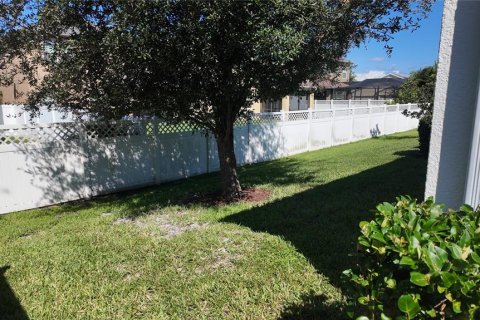 House in Wesley Chapel, Florida 3 bedrooms, 144.65 sq.m. № 2130762 - photo 22
