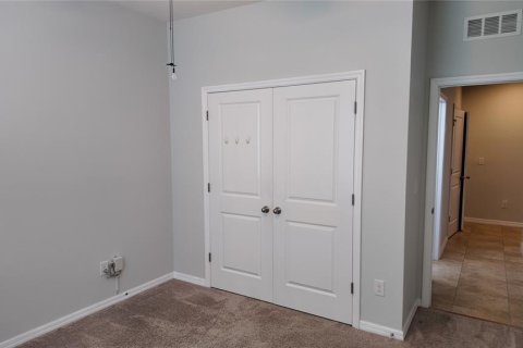 House in Wesley Chapel, Florida 3 bedrooms, 144.65 sq.m. № 2130762 - photo 15