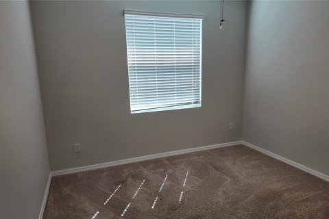 House in Wesley Chapel, Florida 3 bedrooms, 144.65 sq.m. № 2130762 - photo 14