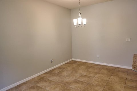 House in Wesley Chapel, Florida 3 bedrooms, 144.65 sq.m. № 2130762 - photo 16