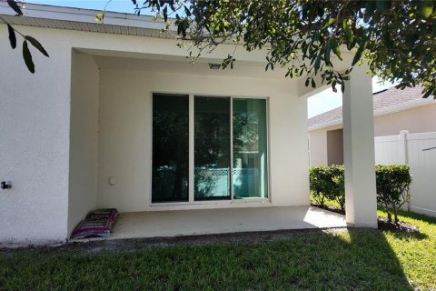 House in Wesley Chapel, Florida 3 bedrooms, 144.65 sq.m. № 2130762 - photo 23