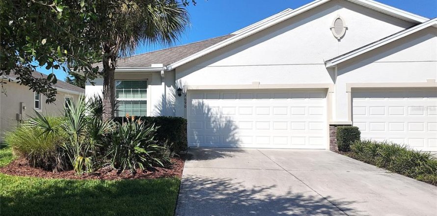House in Wesley Chapel, Florida 3 bedrooms, 144.65 sq.m. № 2130762