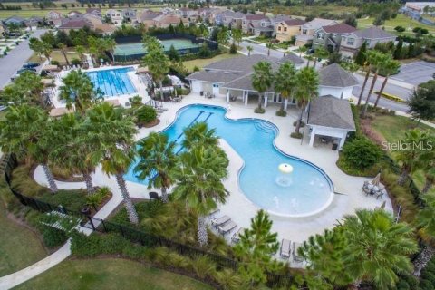 House in Wesley Chapel, Florida 3 bedrooms, 144.65 sq.m. № 2130762 - photo 25