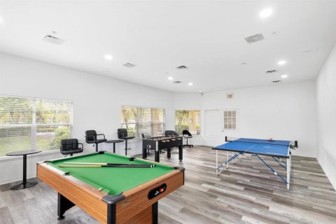 Купить кондоминиум в Санрайз, Флорида 2 спальни, 98.94м2, № 1968100 - фото 28