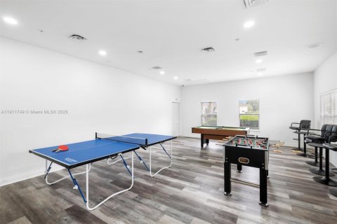 Купить кондоминиум в Санрайз, Флорида 2 спальни, 98.94м2, № 1968100 - фото 29