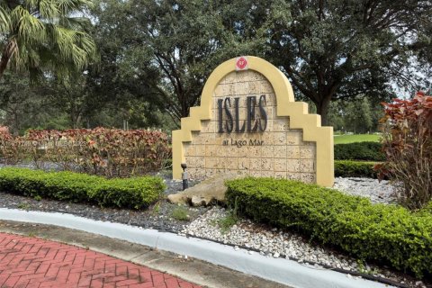 Купить кондоминиум в Санрайз, Флорида 2 спальни, 98.94м2, № 1968100 - фото 1