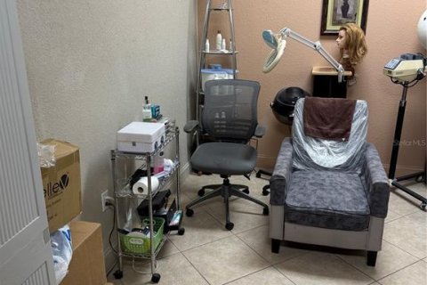 Купить коммерческую недвижимость в Ормонд-Бич, Флорида 123м2, № 2163446 - фото 10