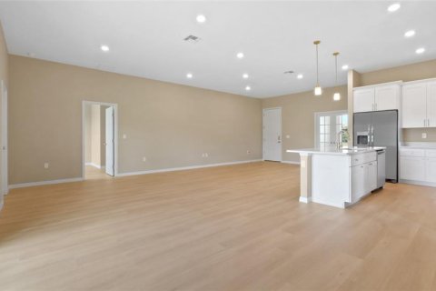Villa ou maison à vendre à Port Charlotte, Floride: 3 chambres, 168.43 m2 № 1868895 - photo 6