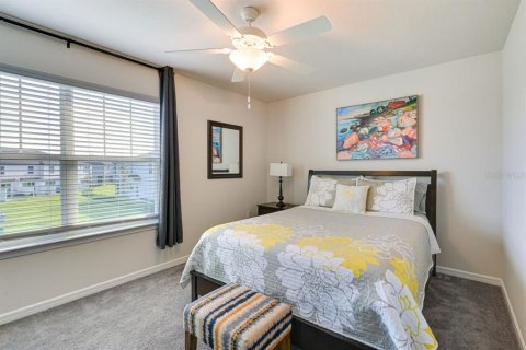 Townhouse in Wesley Chapel, Florida 3 bedrooms, 168.9 sq.m. № 2205373 - photo 21