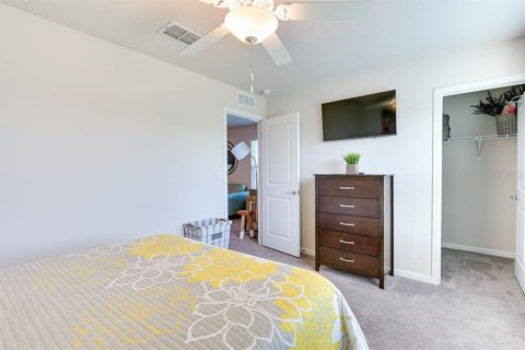 Townhouse in Wesley Chapel, Florida 3 bedrooms, 168.9 sq.m. № 2205373 - photo 22