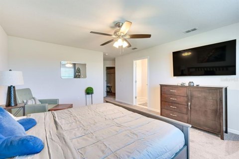 Townhouse in Wesley Chapel, Florida 3 bedrooms, 168.9 sq.m. № 2205373 - photo 19