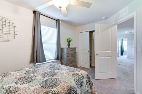 Townhouse in Wesley Chapel, Florida 3 bedrooms, 168.9 sq.m. № 2205373 - photo 25