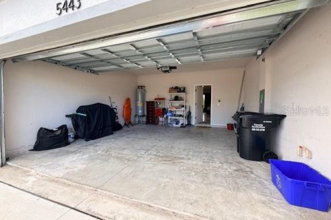 Townhouse in Wesley Chapel, Florida 3 bedrooms, 168.9 sq.m. № 2205373 - photo 29