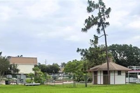 Condominio en alquiler en Orlando, Florida, 2 dormitorios, 94.95 m2 № 1841400 - foto 1