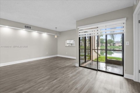 Copropriété à vendre à Homestead, Floride: 2 chambres, 89.19 m2 № 1999263 - photo 5