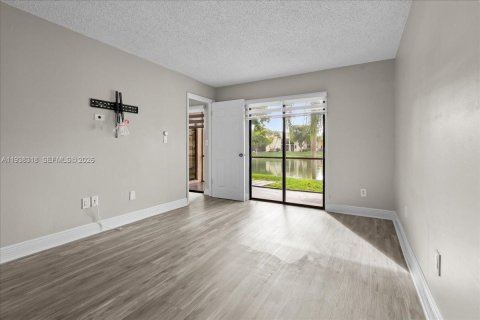 Copropriété à vendre à Homestead, Floride: 2 chambres, 89.19 m2 № 1999263 - photo 19