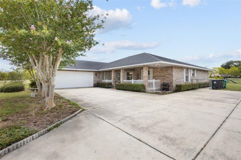 Villa ou maison à Melrose, Floride 4 chambres, 208.57 m2 № 2272993