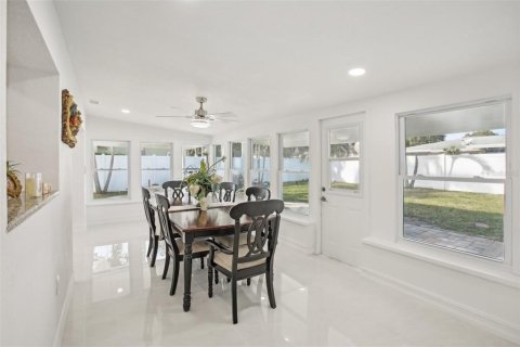 Casa en venta en Saint Petersburg, Florida, 3 dormitorios, 166.39 m2 № 1546944 - foto 15
