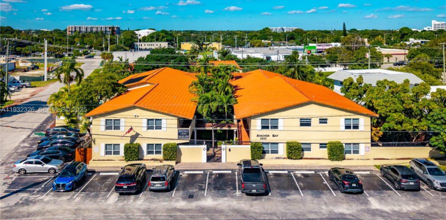 Apartment in Fort Lauderdale, Florida 1 bedroom, 1909.33 sq.m. № 1994468