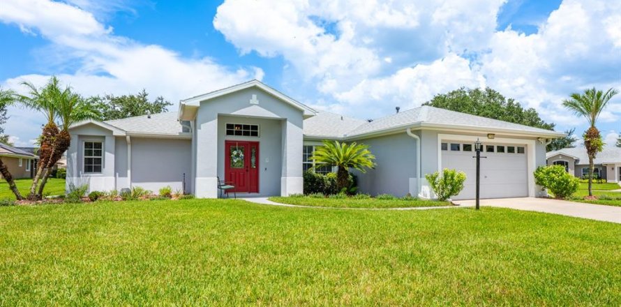 Casa en Leesburg, Florida 3 dormitorios, 176.98 m2 № 1873826